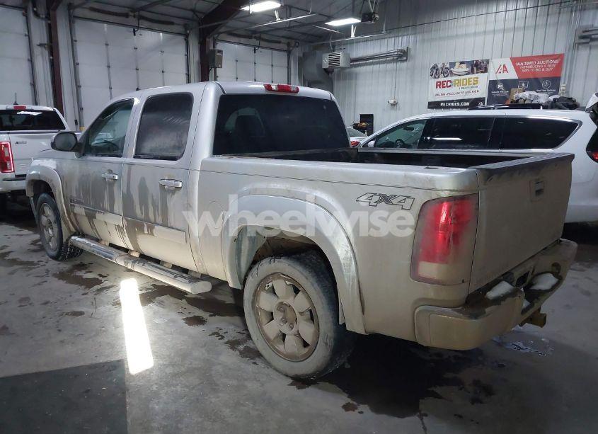 Photo 3 of 2011 Gmc Sierra 1500 SLT (VIN 3GTP2WE26BG190830)
