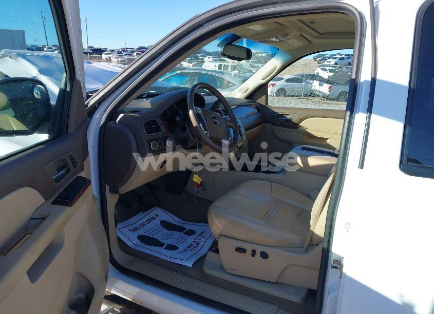 Photo 5 of 2011 Gmc Sierra 1500 SLT (VIN 3GTP2WE37BG237940)