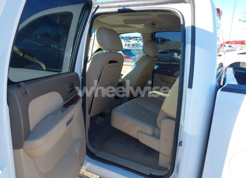 Photo 8 of 2011 Gmc Sierra 1500 SLT (VIN 3GTP2WE37BG237940)