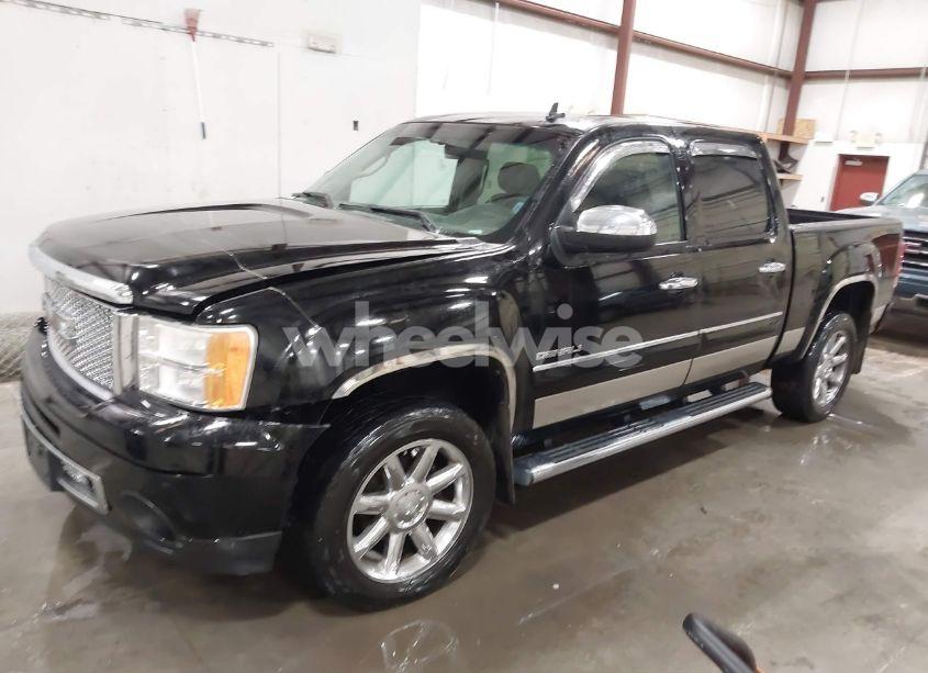 Photo 2 of 2011 Gmc Sierra 1500 DENALI (VIN 3GTP2XE20BG268881)