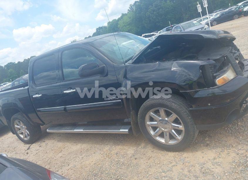 Photo 13 of 2011 Gmc Sierra 1500 DENALI (VIN 3GTP2XE22BG241911)