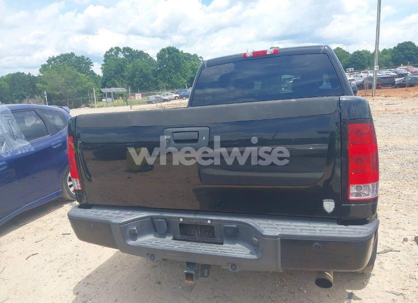 Photo 16 of 2011 Gmc Sierra 1500 DENALI (VIN 3GTP2XE22BG241911)