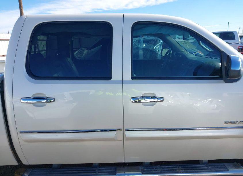 Photo 13 of 2012 Gmc Sierra 1500 DENALI (VIN 3GTP2XE23CG298846)