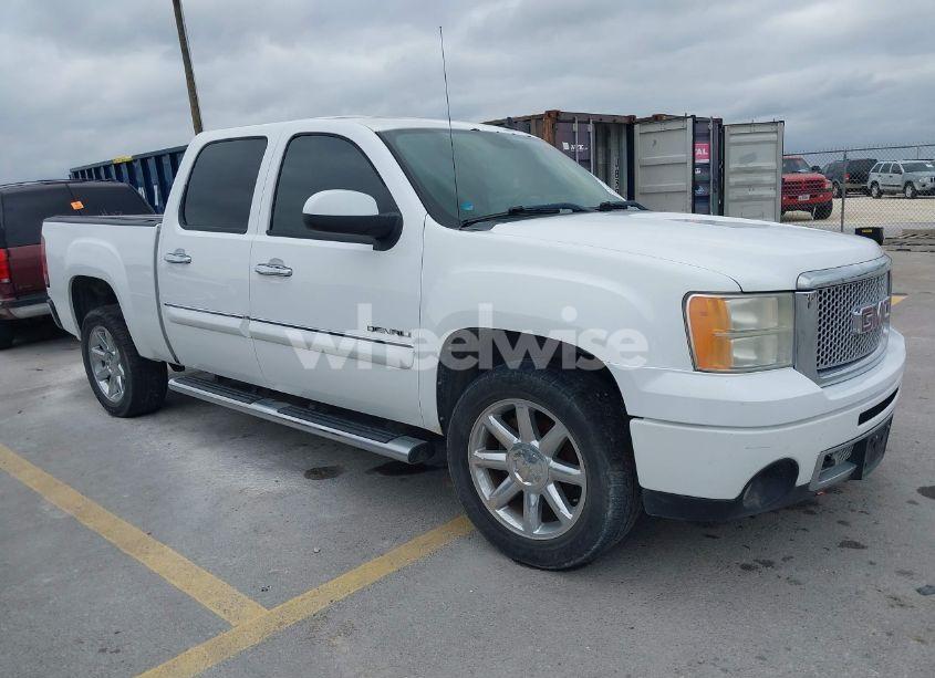 2011 Gmc Sierra 1500 DENALI (VIN 3GTP2XE25BG404518) main photo