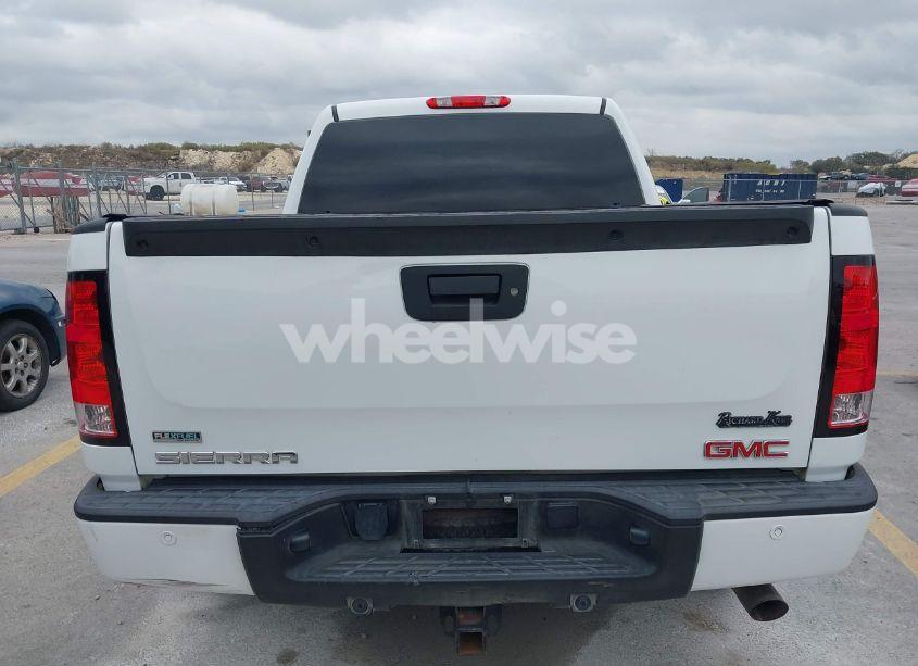 Photo 16 of 2011 Gmc Sierra 1500 DENALI (VIN 3GTP2XE25BG404518)
