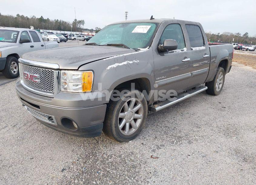 Photo 2 of 2013 Gmc Sierra 1500 DENALI (VIN 3GTP2XE25DG238147)