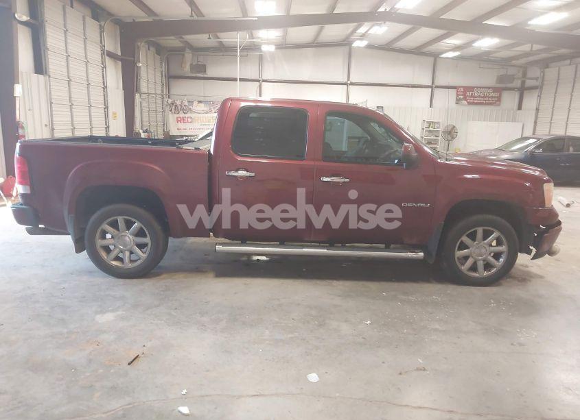 Photo 14 of 2013 Gmc Sierra 1500 DENALI (VIN 3GTP2XE27DG125381)