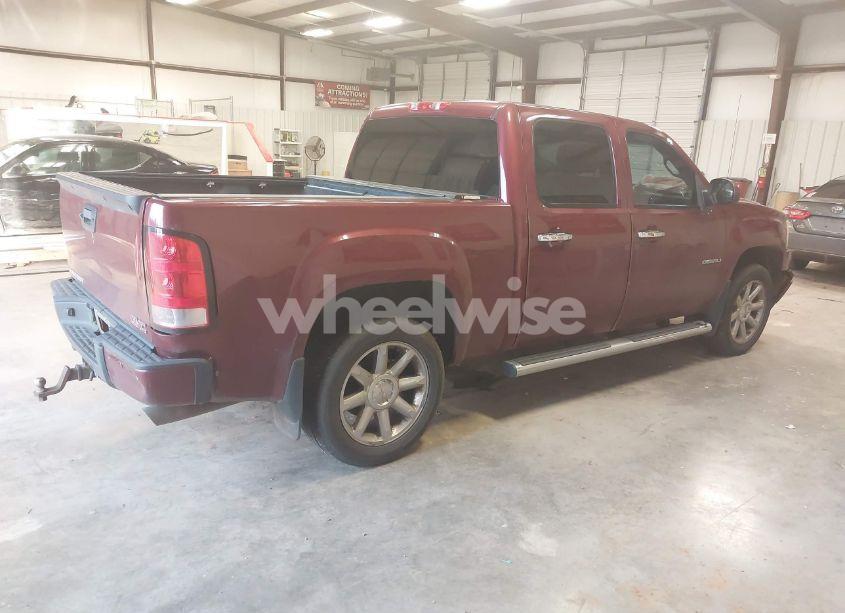Photo 4 of 2013 Gmc Sierra 1500 DENALI (VIN 3GTP2XE27DG125381)