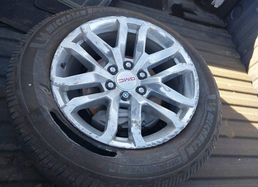 Photo 12 of 2020 Gmc Sierra 1500 2WD SHORT BOX SLT (VIN 3GTP8DED1LG378810)