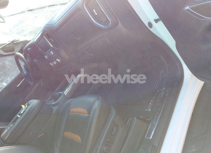 Photo 5 of 2021 Gmc Sierra 1500 4WD SHORT BOX AT4 (VIN 3GTP9EEL1MG405564)