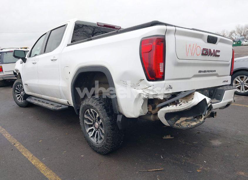 Photo 3 of 2019 Gmc Sierra 1500 AT4 (VIN 3GTP9EEL4KG197869)