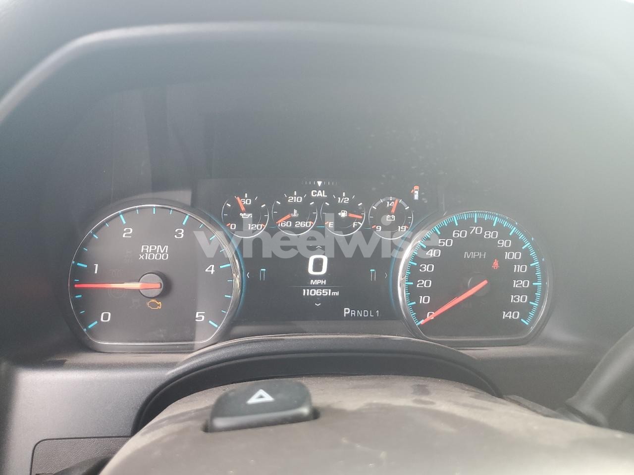 Photo 9 of 2018 GMC SIERRA K2500 DENALI (VIN 3GTP9EEL4KG280217)