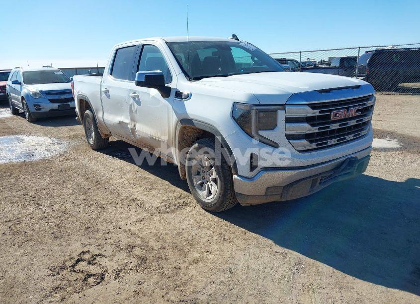 2024 Gmc Sierra 1500 2WD SHORT BOX SLE (VIN 3GTPHBEK9RG323372) main photo