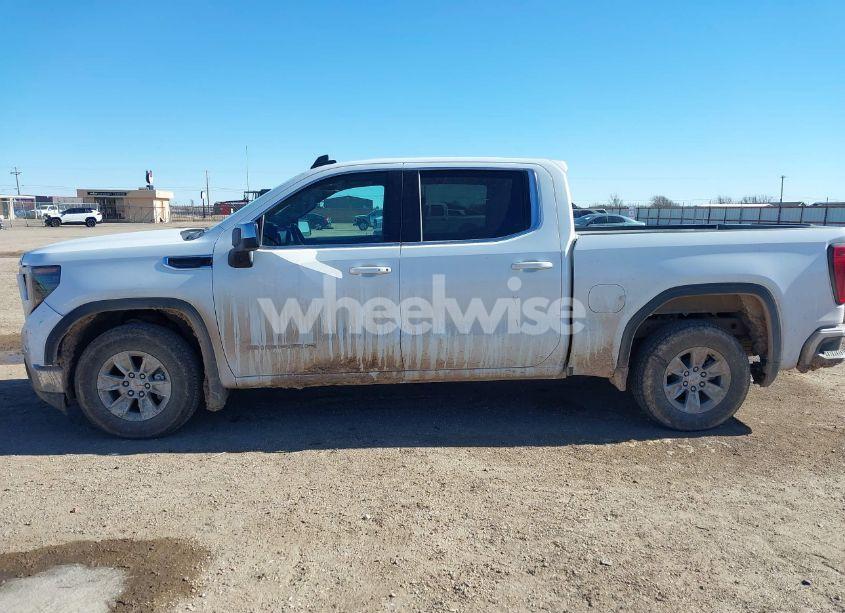 Photo 14 of 2024 Gmc Sierra 1500 2WD SHORT BOX SLE (VIN 3GTPHBEK9RG323372)