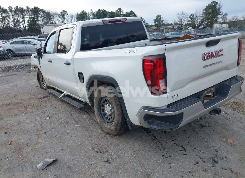Photo 3 of 2022 Gmc Sierra 1500 4WD SHORT BOX PRO (VIN 3GTPUAEK3NG523227)