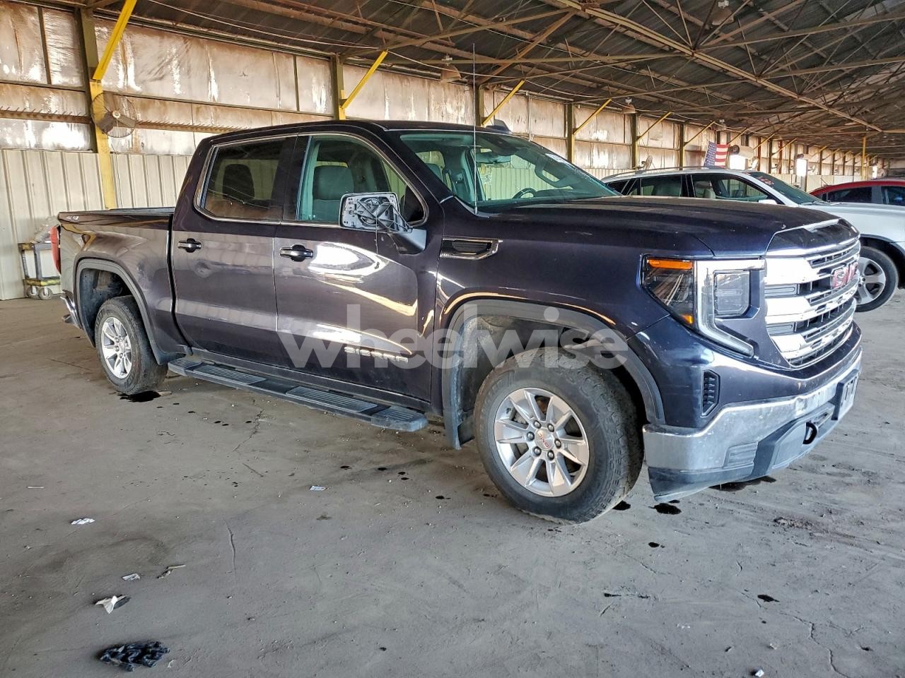 Photo 4 of 2022 GMC SIERRA K1500 SLE (VIN 3GTPUBEK6NG651032)