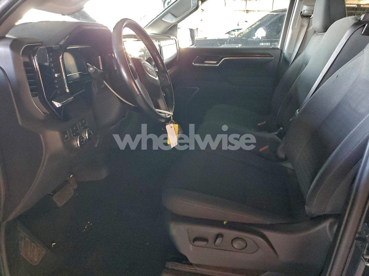 Photo 7 of 2022 GMC SIERRA K1500 SLE (VIN 3GTPUBEK6NG651032)