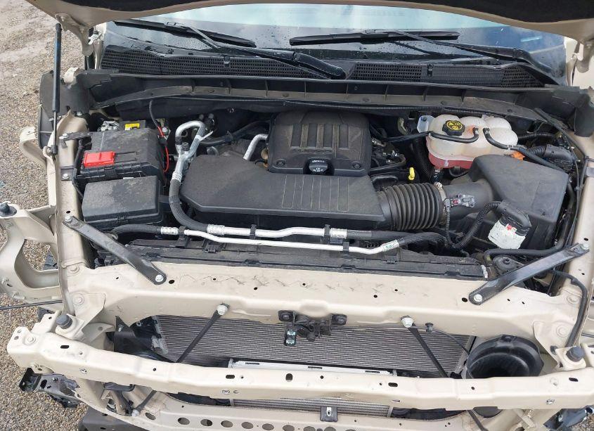 Photo 10 of 2022 Gmc Sierra 1500 4WD SHORT BOX ELEVATION WITH 3SB (VIN 3GTPUCEK0NG543527)