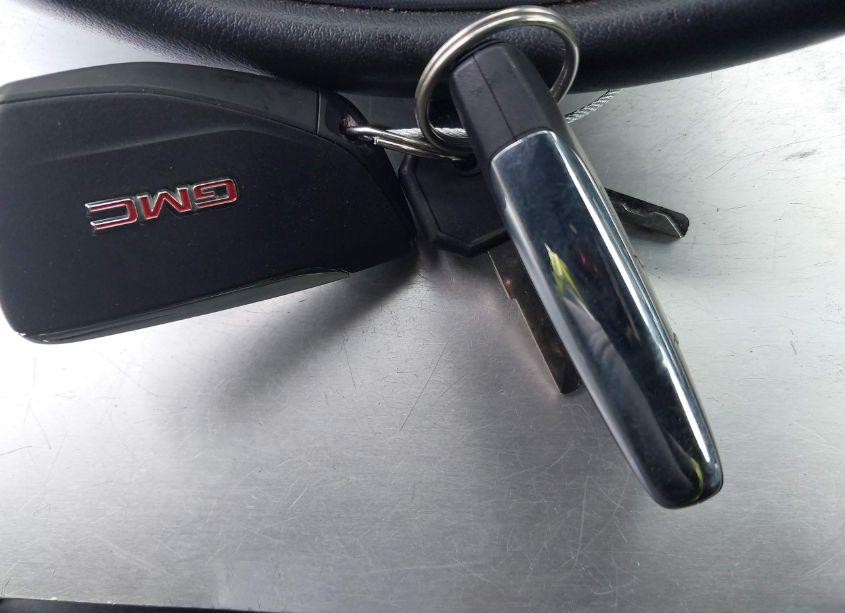 Photo 11 of 2022 Gmc Sierra 1500 4WD SHORT BOX ELEVATION WITH 3SB (VIN 3GTPUCEK0NG543527)