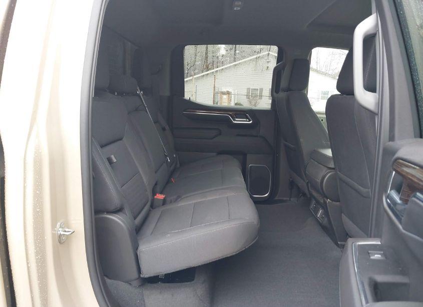 Photo 8 of 2022 Gmc Sierra 1500 4WD SHORT BOX ELEVATION WITH 3SB (VIN 3GTPUCEK0NG543527)