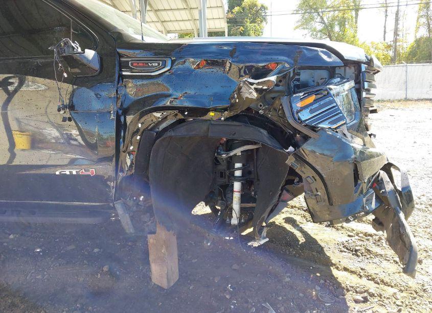 Photo 19 of 2022 Gmc Sierra 1500 4WD SHORT BOX AT4 (VIN 3GTPUEEL7NG557459)