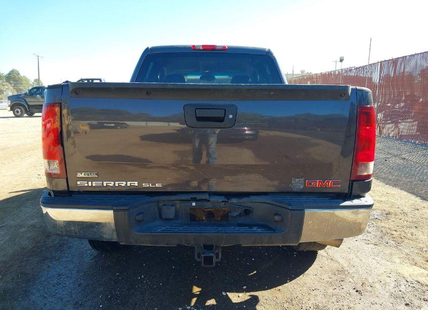 Photo 17 of 2010 Gmc Sierra 1500 SLE (VIN 3GTRCVE03AG161217)