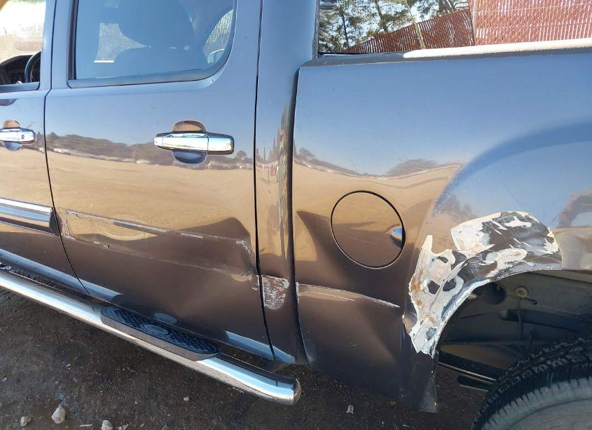 Photo 18 of 2010 Gmc Sierra 1500 SLE (VIN 3GTRCVE03AG161217)