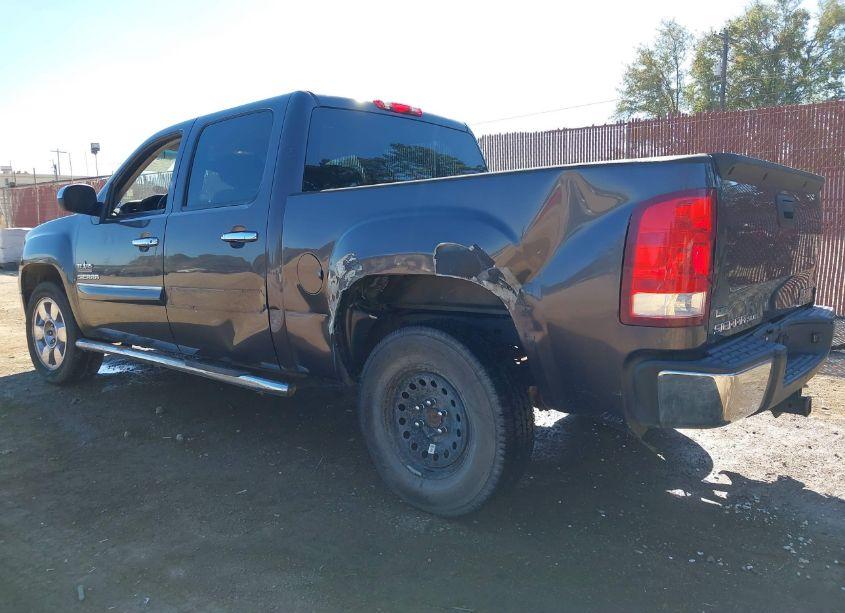 Photo 3 of 2010 Gmc Sierra 1500 SLE (VIN 3GTRCVE03AG161217)