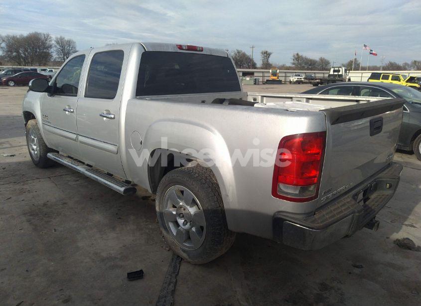 Photo 3 of 2010 Gmc Sierra 1500 SLE (VIN 3GTRCVE05AG154849)