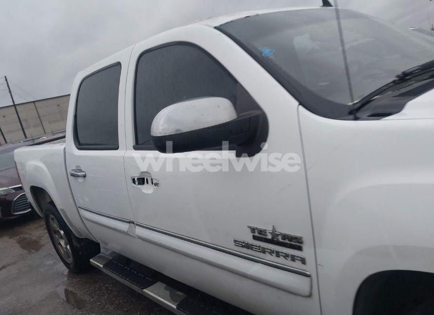 Photo 13 of 2010 Gmc Sierra 1500 SLE (VIN 3GTRCVE07AG163259)