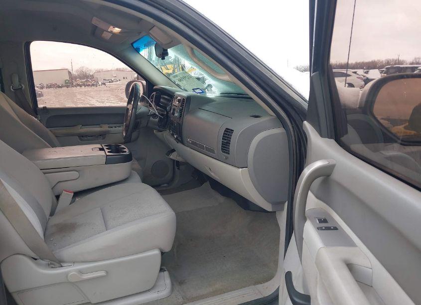 Photo 5 of 2010 Gmc Sierra 1500 SLE (VIN 3GTRCVE07AG215523)