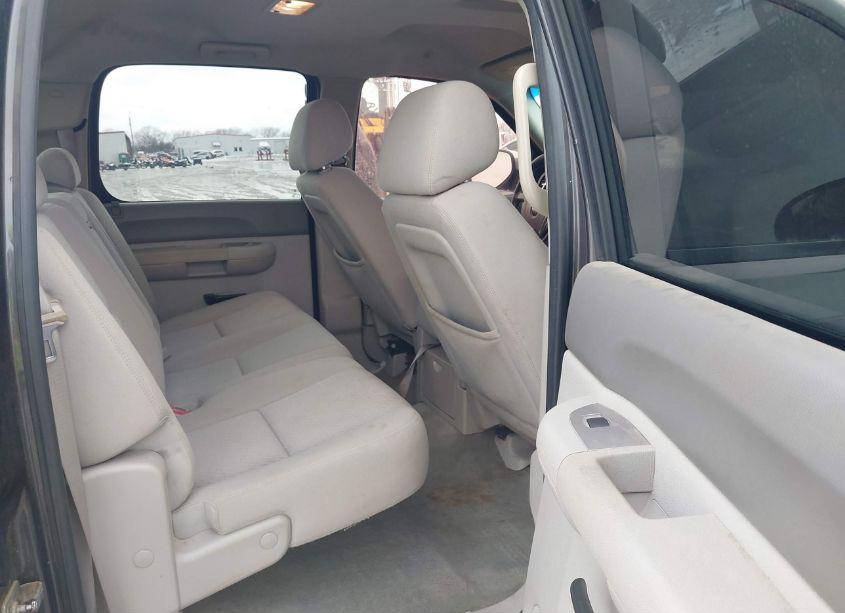 Photo 8 of 2010 Gmc Sierra 1500 SLE (VIN 3GTRCVE07AG215523)