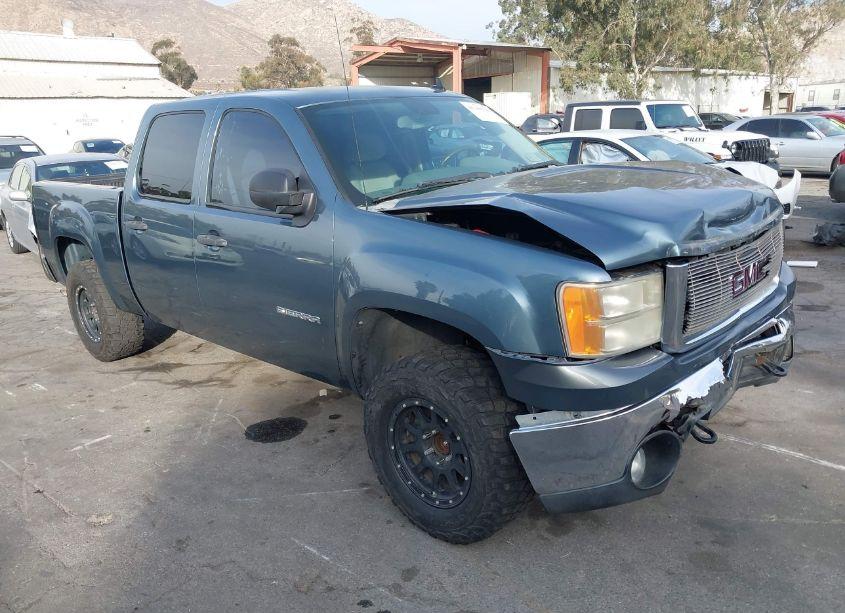 2010 Gmc Sierra 1500 SLE (VIN 3GTRCVE07AG269579) main photo