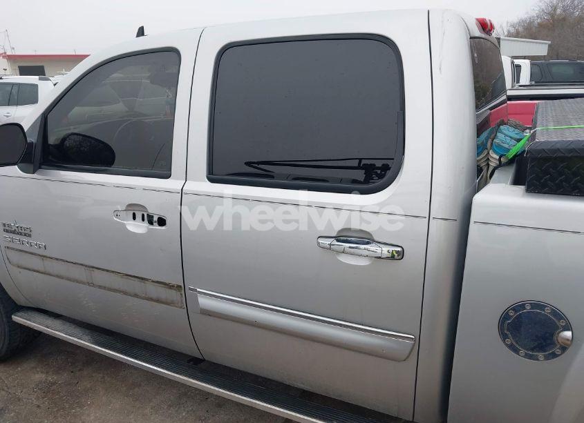 Photo 15 of 2010 Gmc Sierra 1500 SLE (VIN 3GTRCVE07AG275043)