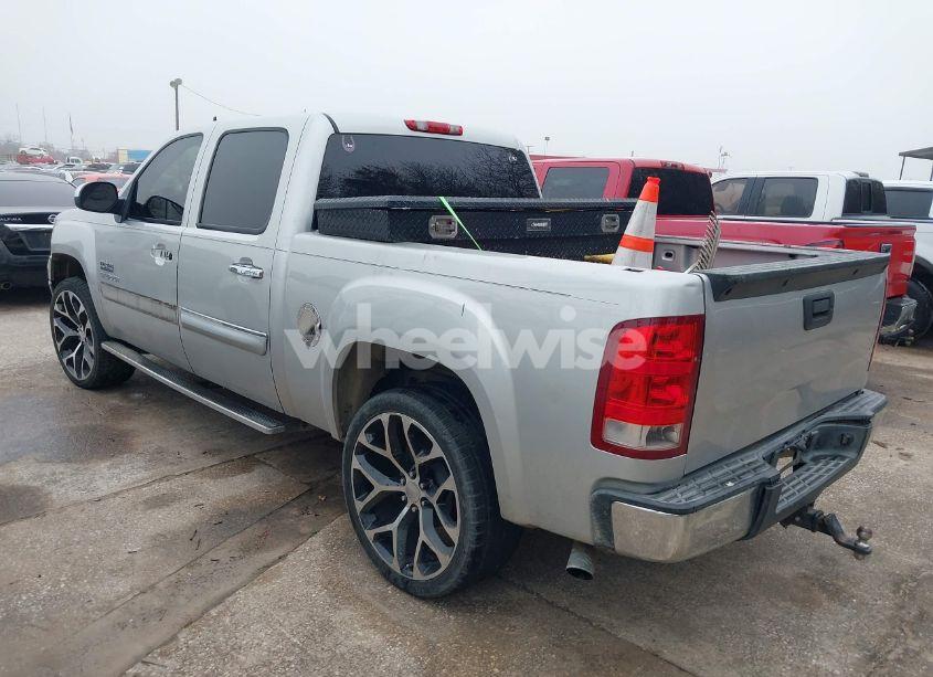 Photo 3 of 2010 Gmc Sierra 1500 SLE (VIN 3GTRCVE07AG275043)