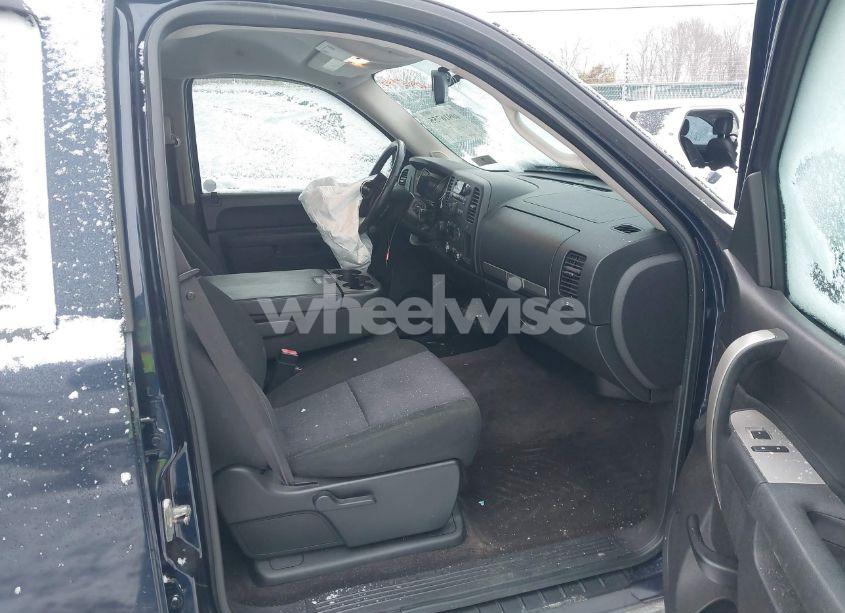 Photo 5 of 2010 Gmc Sierra 1500 SLE (VIN 3GTRKVE30AG284518)