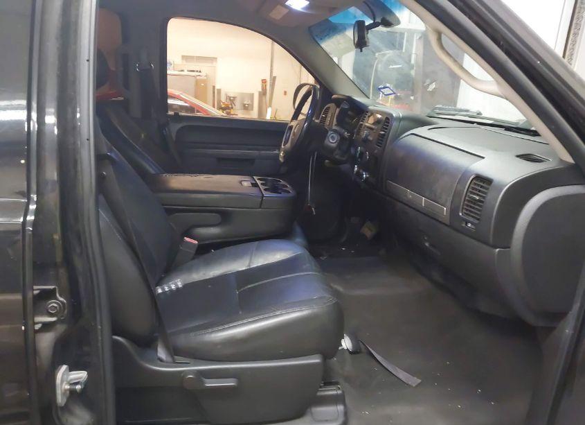 Photo 5 of 2010 Gmc Sierra 1500 SLE (VIN 3GTRKVE32AG103239)