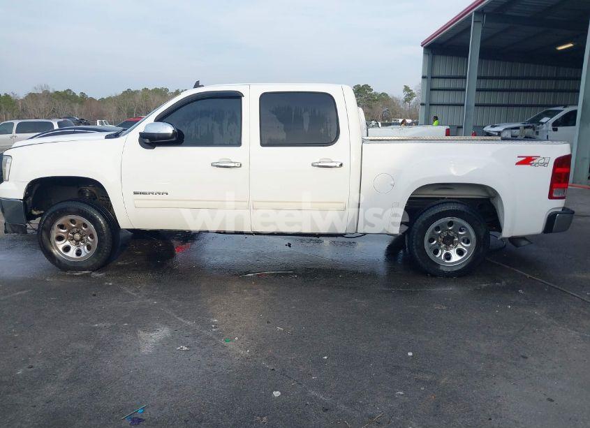 Photo 14 of 2010 Gmc Sierra 1500 SLE (VIN 3GTRKVE32AG224644)