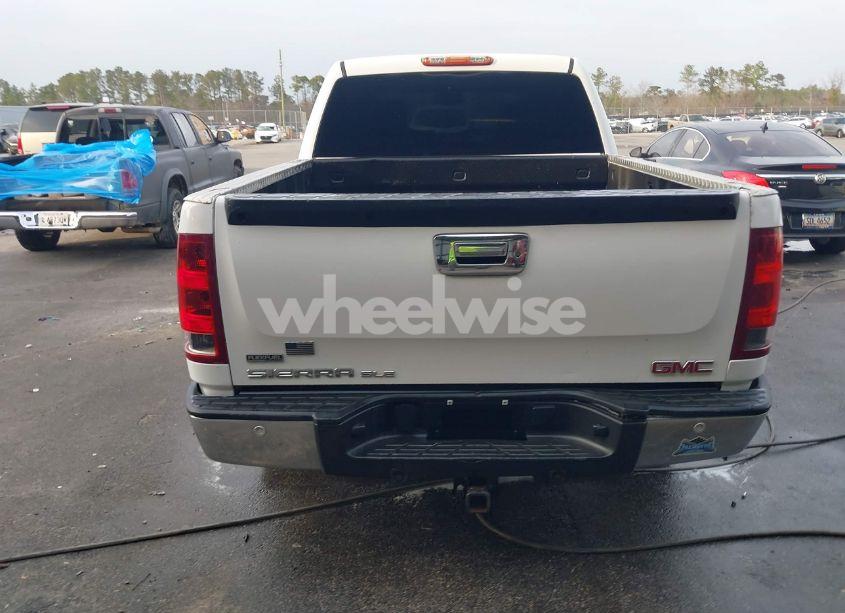 Photo 16 of 2010 Gmc Sierra 1500 SLE (VIN 3GTRKVE32AG224644)