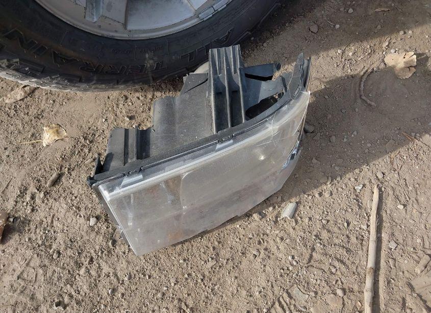 Photo 12 of 2010 Gmc Sierra 1500 SLE (VIN 3GTRKVE33AG273108)