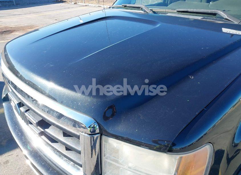 Photo 6 of 2010 Gmc Sierra 1500 SLE (VIN 3GTRKVE35AG156615)