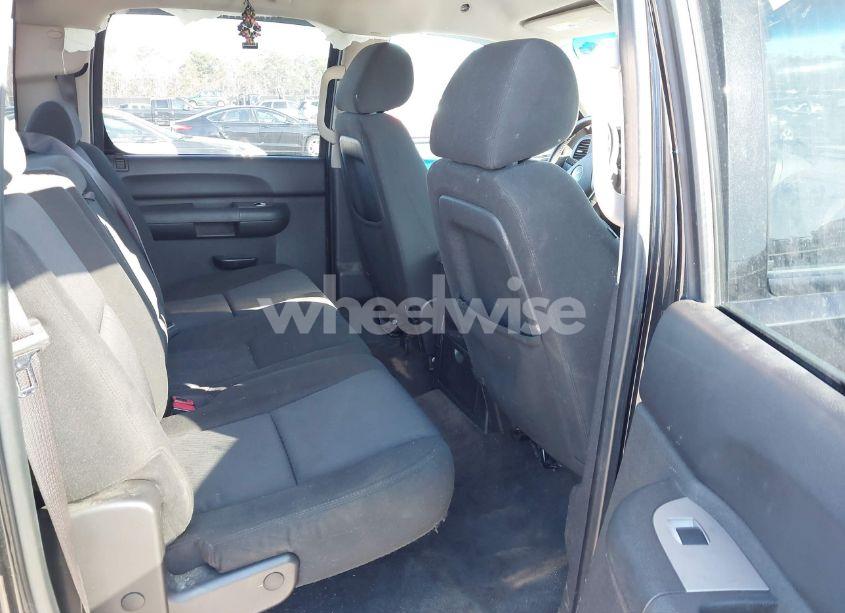 Photo 8 of 2010 Gmc Sierra 1500 SLE (VIN 3GTRKVE35AG156615)