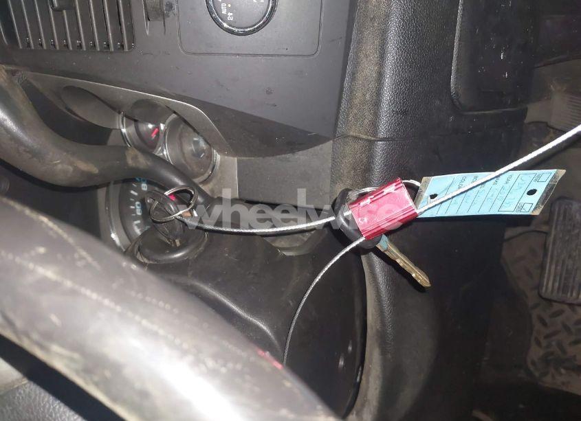 Photo 11 of 2010 Gmc Sierra 1500 SLE (VIN 3GTRKVE37AG296732)