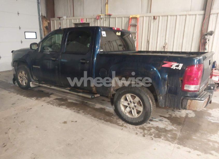 Photo 3 of 2010 Gmc Sierra 1500 SLE (VIN 3GTRKVE37AG296732)