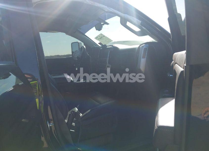 Photo 5 of 2017 Gmc Sierra 1500 SLT (VIN 3GTU1NEC9HG279616)