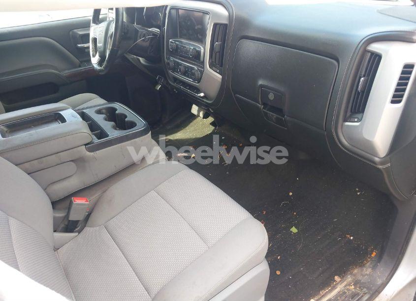 Photo 5 of 2016 Gmc Sierra K1500 SLE (VIN 3GTU2MEC2GG169755)