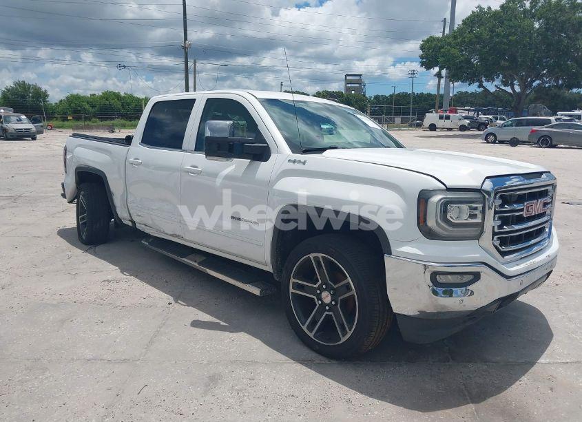2018 Gmc Sierra 1500 SLE (VIN 3GTU2MEC4JG251574) main photo