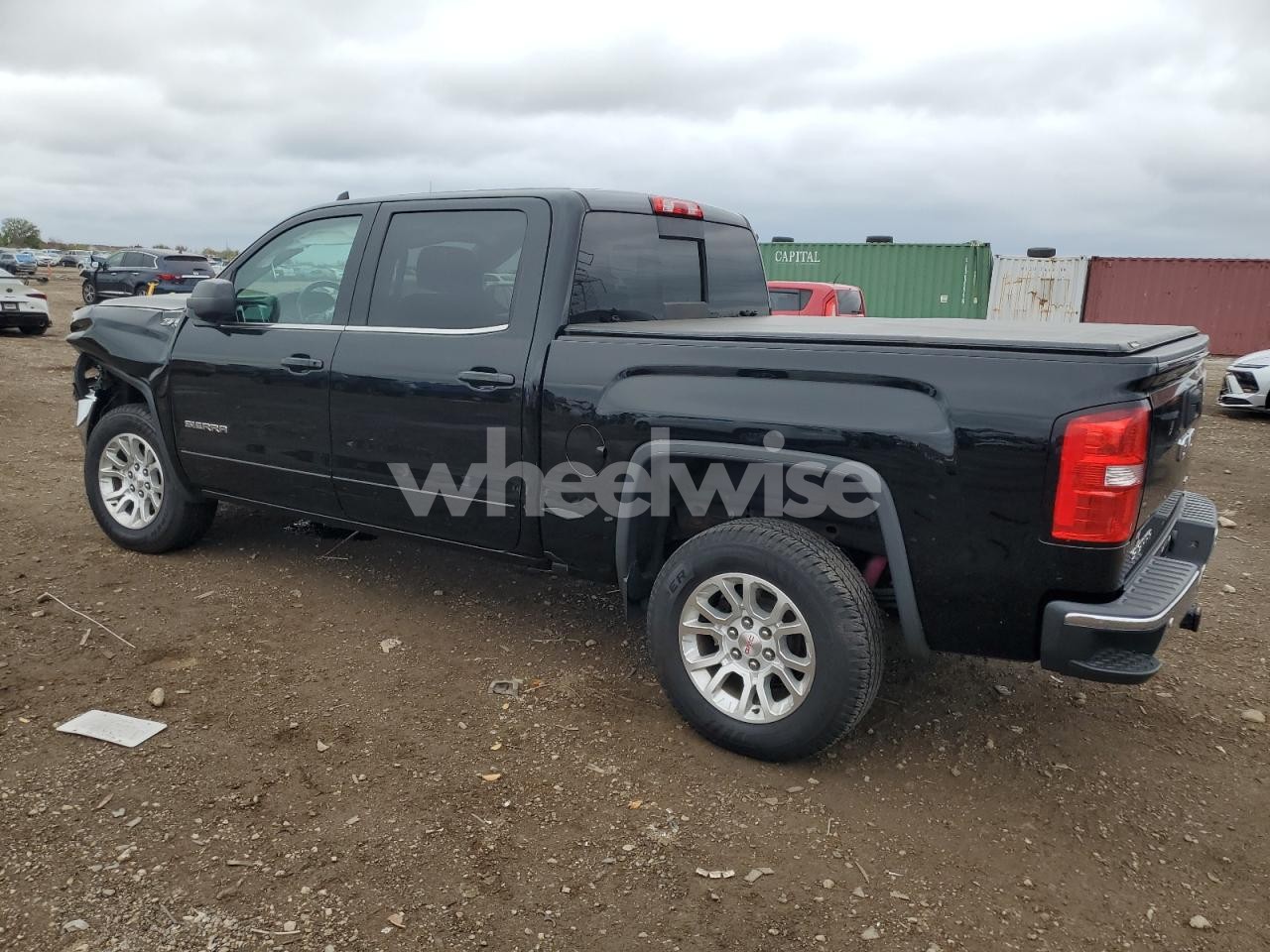 Photo 2 of 2018 GMC SIERRA K1500 SLE (VIN 3GTU2MEC5JG581126)