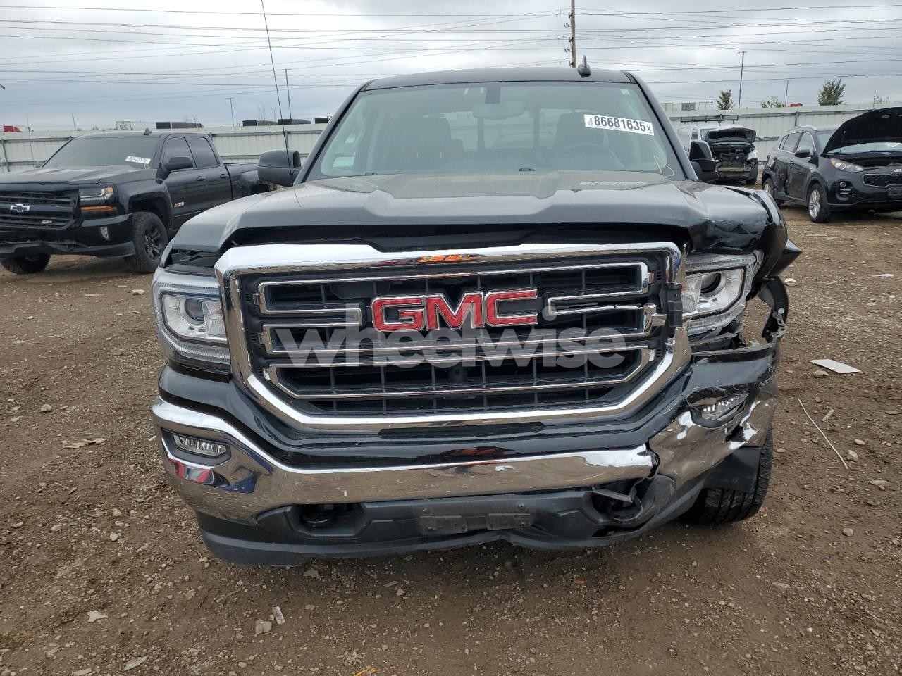 Photo 5 of 2018 GMC SIERRA K1500 SLE (VIN 3GTU2MEC5JG581126)