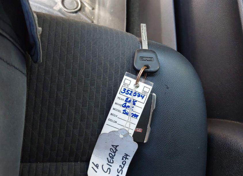 Photo 11 of 2016 Gmc Sierra 1500 SLE (VIN 3GTU2MEC6GG352074)